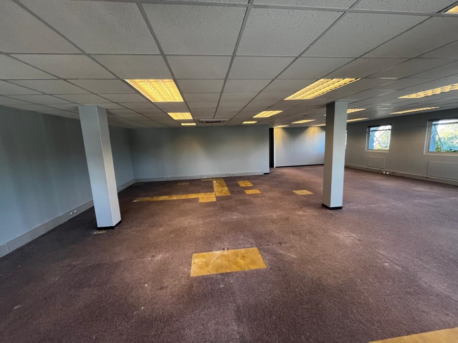 To Let Commercial Property for Rent in Rosendal Western Cape